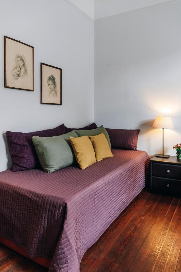 Monastiraki-Psiri, Old Town, 3-Bdr Apt, Sleep 6-10P, Spacious Court Yard Афіни Екстер'єр фото